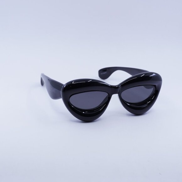 Loewe LW40097I 01A Sunglasses Black Cat Eye Frame, Smoke Lenses main image 9